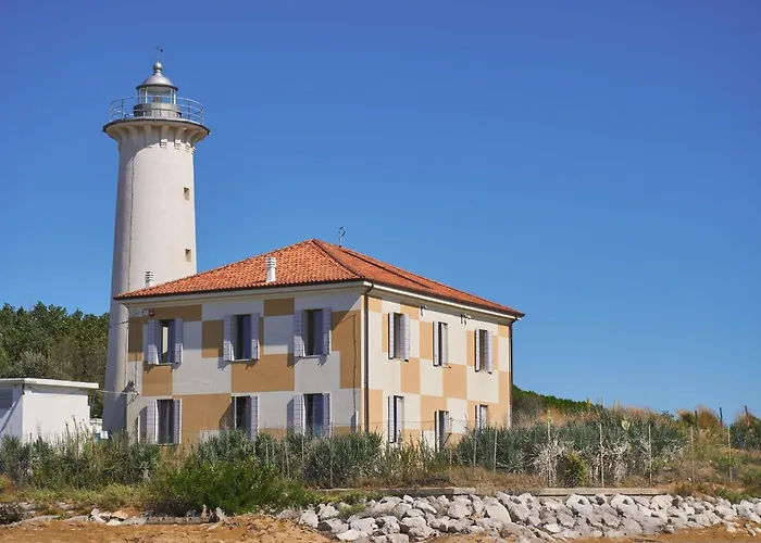 Comfortable Flat With Terrace-beahost Lägenhet